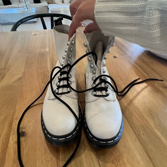 Doc Marten 1460 Pascal - Picture 3 of 5